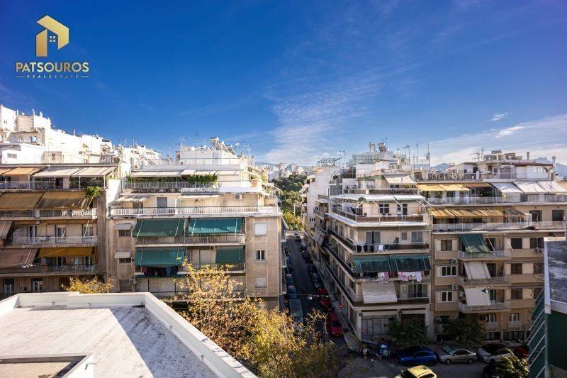 Θέα από μπαλκόνι