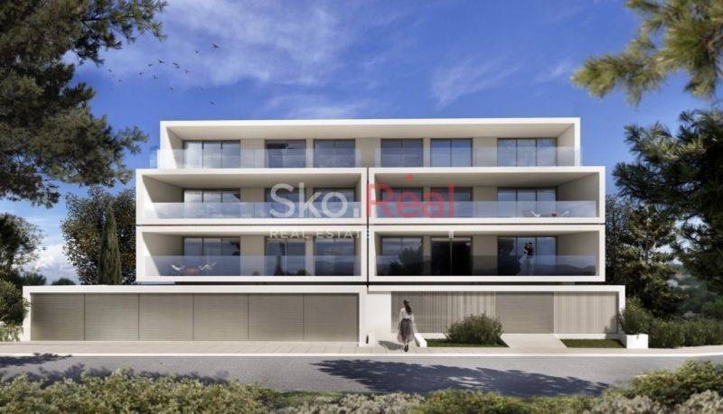 ΦΩΤΟΡΕΑΛΙΣΤΙΚΑ