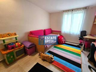 ★ Με 3 κουζίνες ★ Πλήρως επιπλωμένο ★ Με πισίνα ★ 