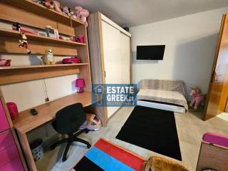 ★ Με 3 κουζίνες ★ Πλήρως επιπλωμένο ★ Με πισίνα ★ 