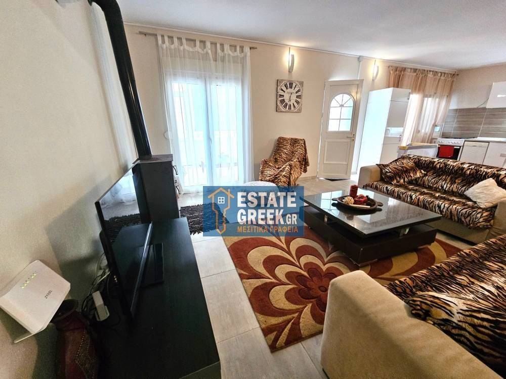 ★ Με 3 κουζίνες ★ Πλήρως επιπλωμένο ★ Με πισίνα ★ 