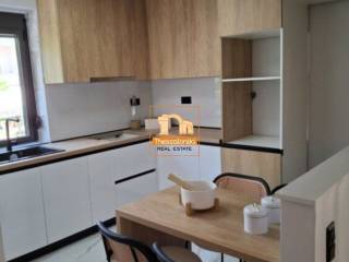 Πευκοχώρι, Μεζονέτα