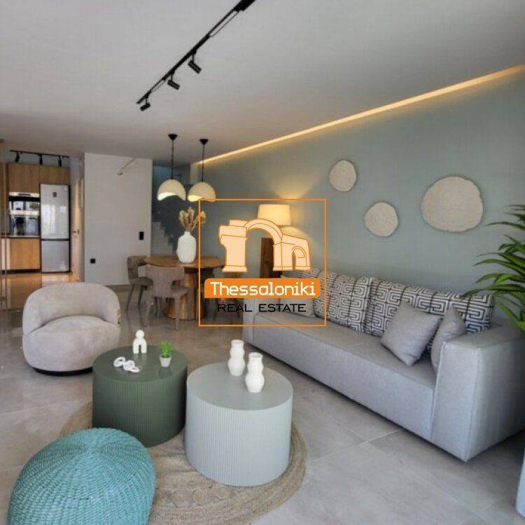 Πευκοχώρι, Μεζονέτα