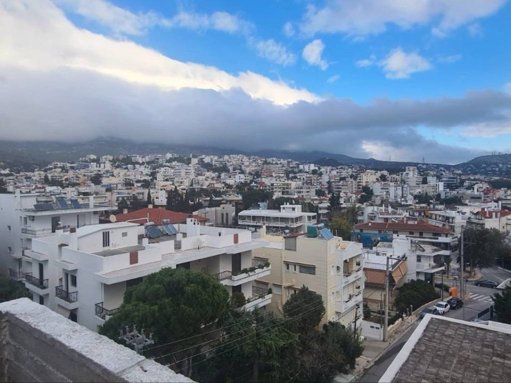 MEROS THEAS APO BERANTA 5oy(SOPHITAS)