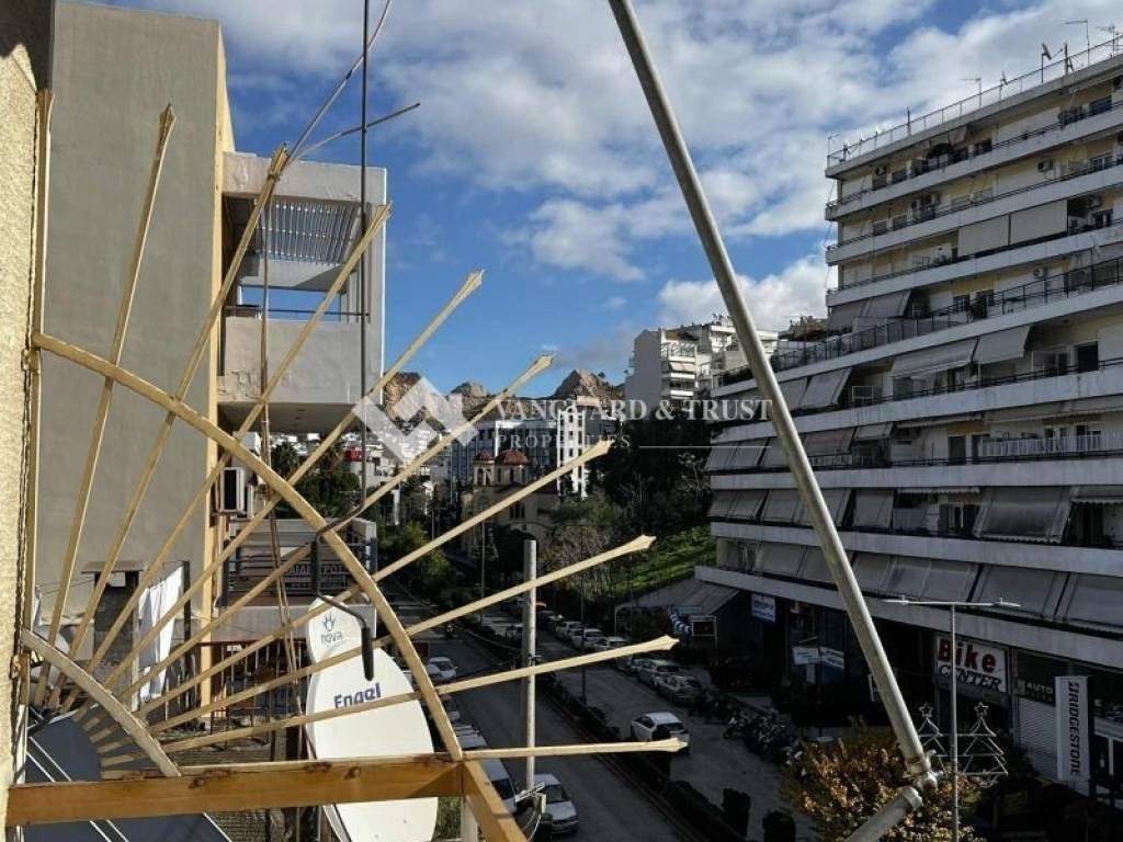 Θέα από μπαλκόνι