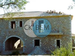 Άποψη κτιρίων / Building views