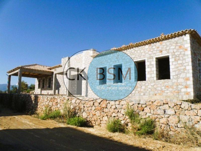 Άποψη κτιρίων / Building views