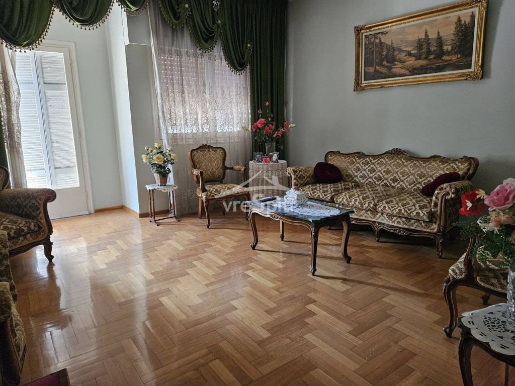 ΑΠΟΨΗ ΤΟΥ ΔΙΑΜΕΡΙΣΜΑΤΟΣ