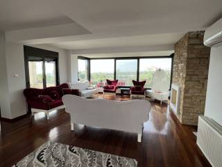 Σαλονοτραπεζαρια