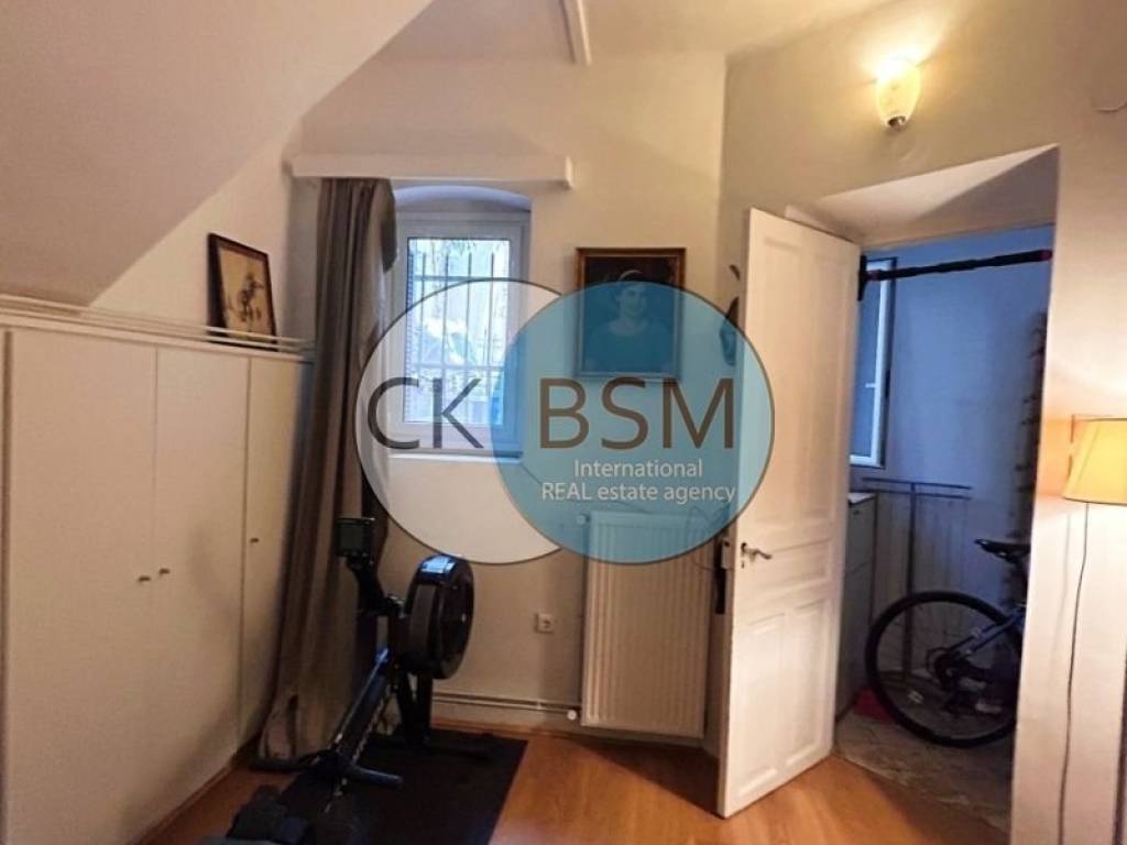 Άποψη γυμναστηρίου - Υπνοδωματίου / Workout room - bedroom