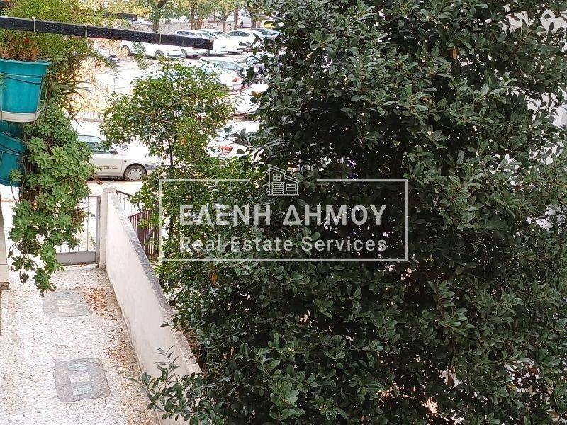 Θέα από μπαλκόνι