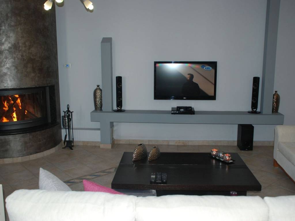 πλήρως επιπλωμένη μεζονέτα 120 τ.μ. κοντά στο κέντρο της Καβάλας