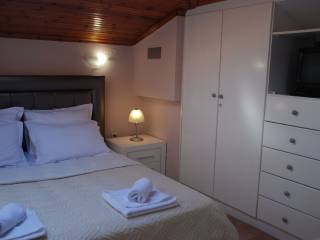 πλήρως επιπλωμένη μεζονέτα 120 τ.μ. κοντά στο κέντρο της Καβάλας