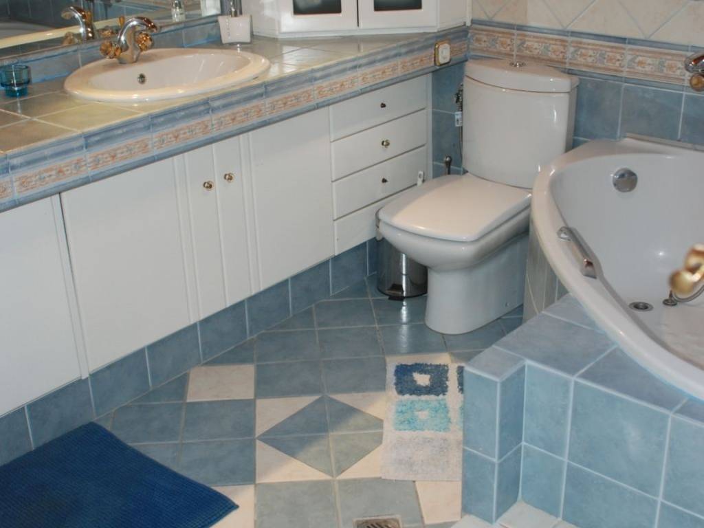 πλήρως επιπλωμένη μεζονέτα 120 τ.μ. κοντά στο κέντρο της Καβάλας