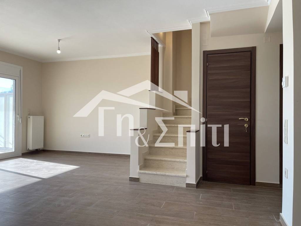 Σαλοκουζίνα