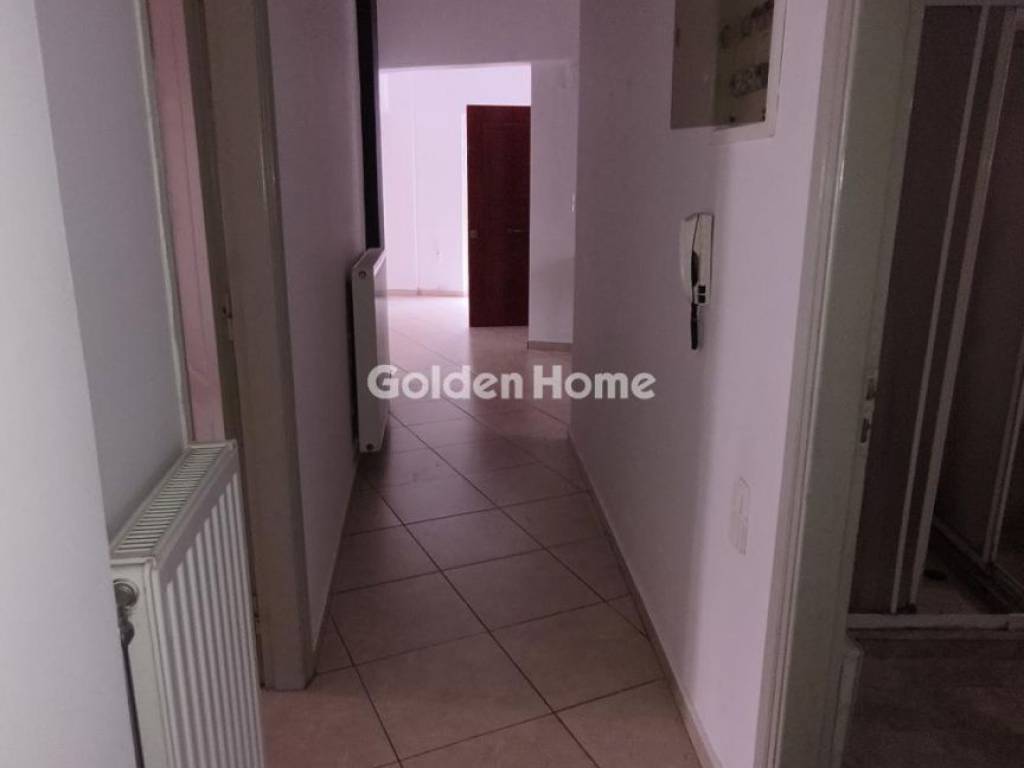 Χολ - Διάδρομος