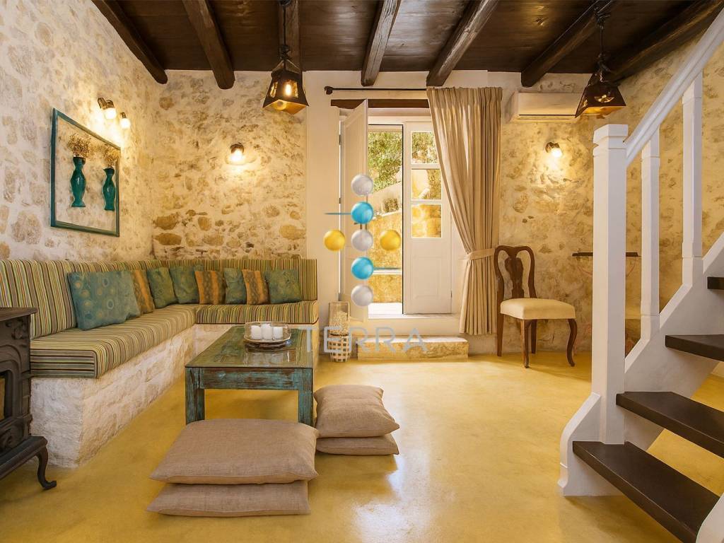 Εσωτερικοι χώροι