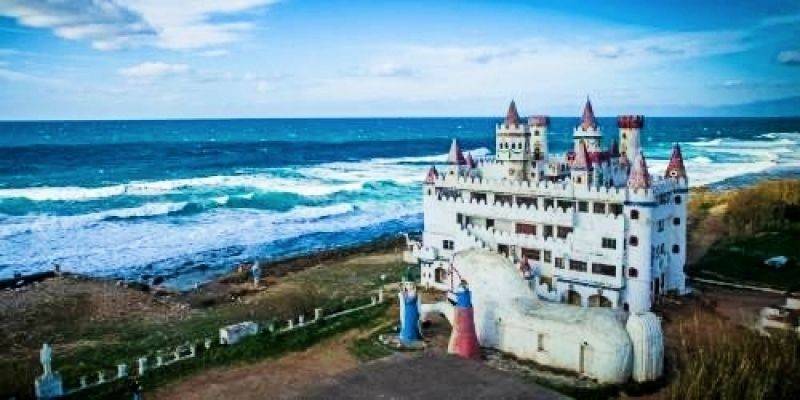 Κάστρο των Παραμυθιών / Tales Castle