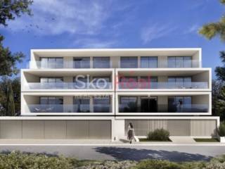 ΦΩΤΟΡΕΑΛΙΣΤΙΚΑ