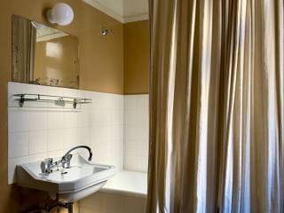 fokionos_negri_residential_apartment_for_rent