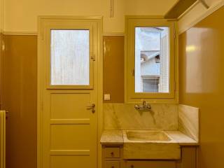 fokionos_negri_residential_apartment_for_rent