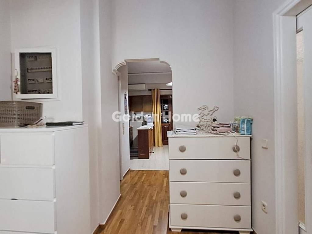 Χολ - Διάδρομος