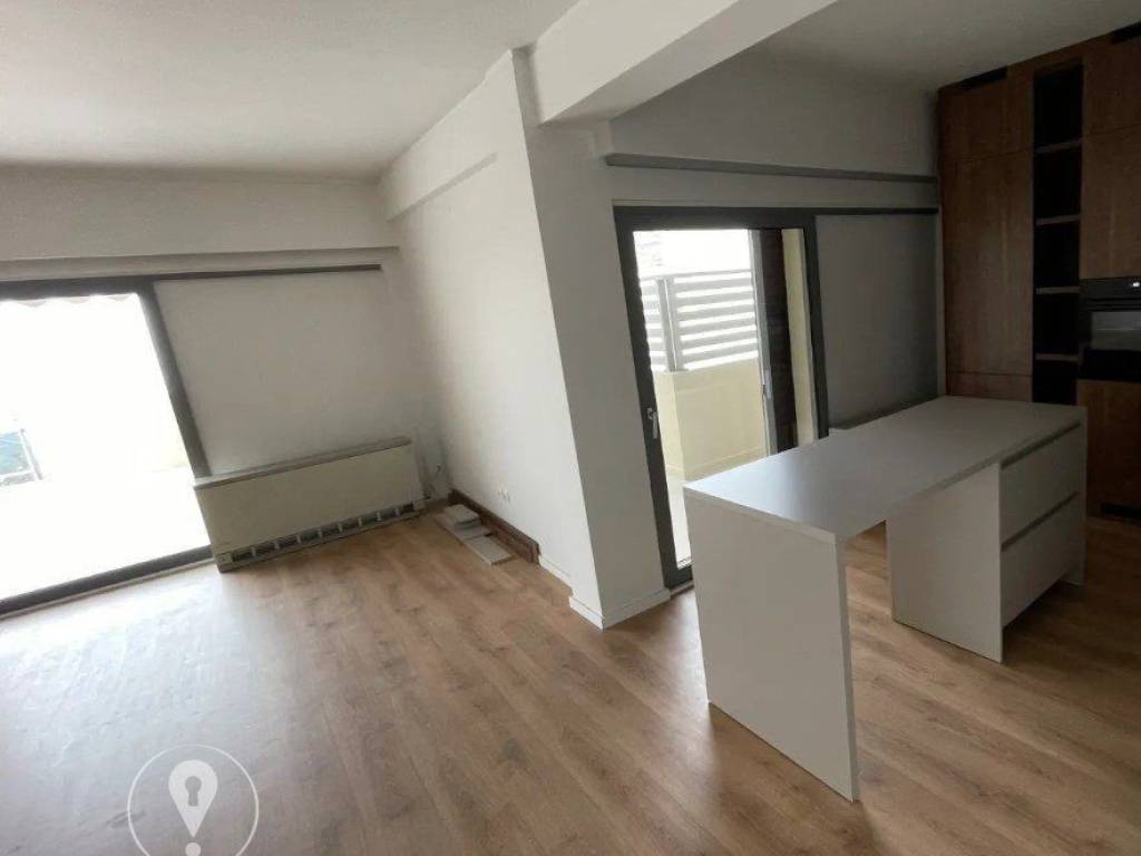 Forumland Real Estate, σαλοκουζίνα