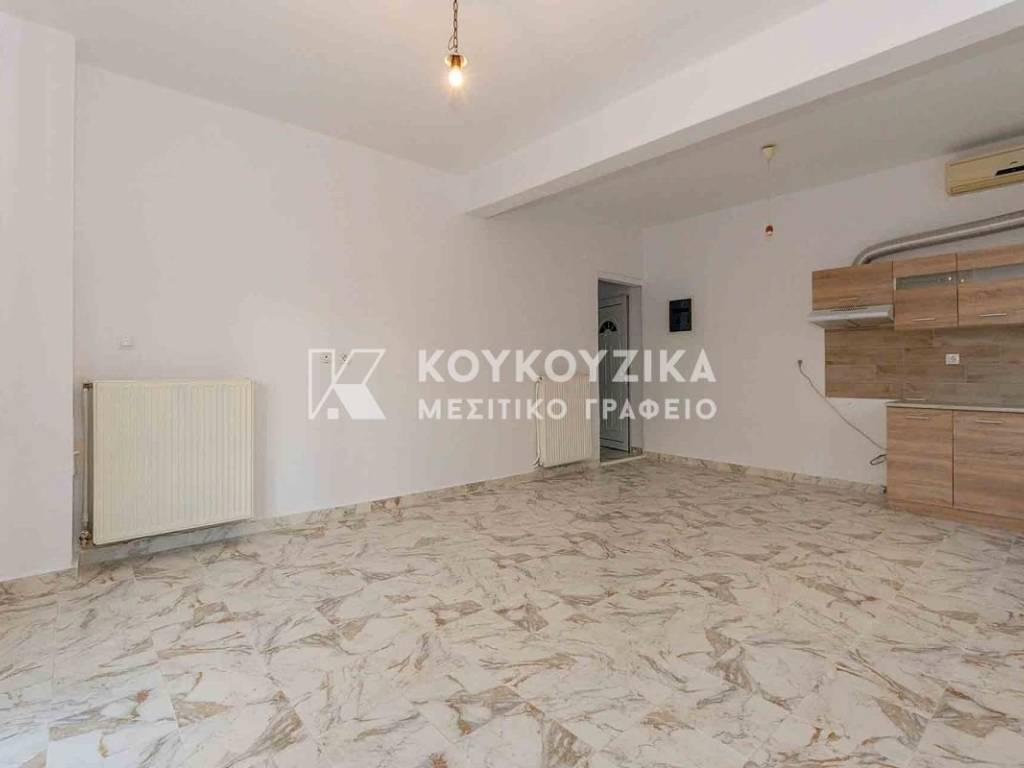 Σαλοκουζίνα