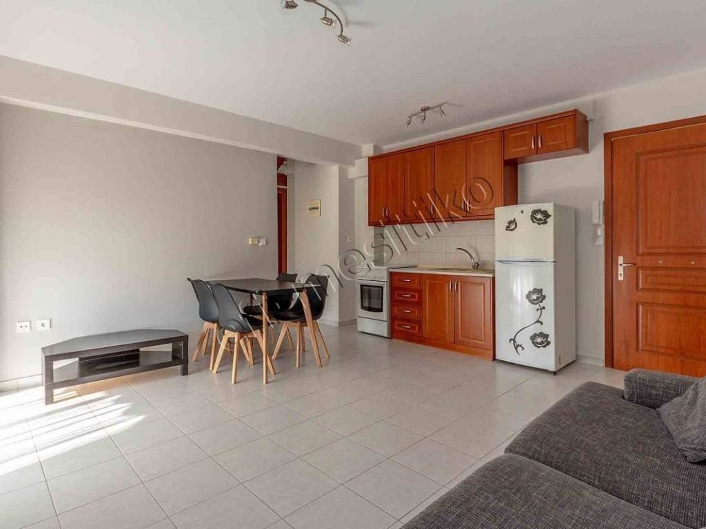 Σαλοκουζίνα