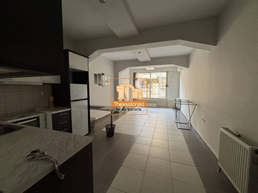 Πλ. Δώδεκα Αποστόλων, Στούντιο, 48 τ.μ.