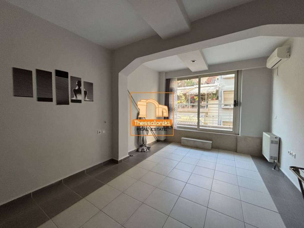 Πλ. Δώδεκα Αποστόλων, Στούντιο, 48 τ.μ.