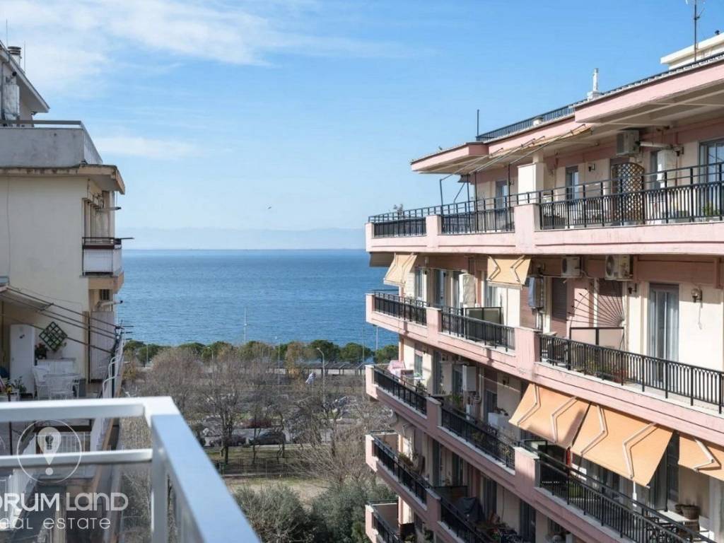 Forumland Real Estate, Θέα ανοιχτωσιά