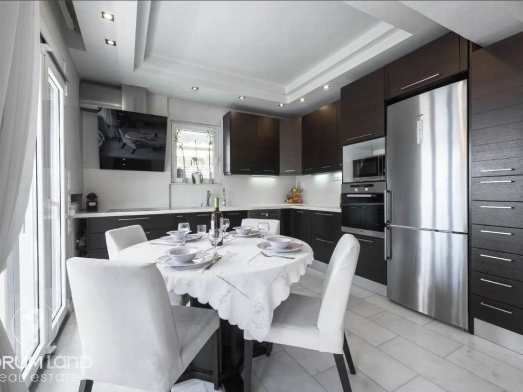 Forumland Real Estate, Κουζίνα