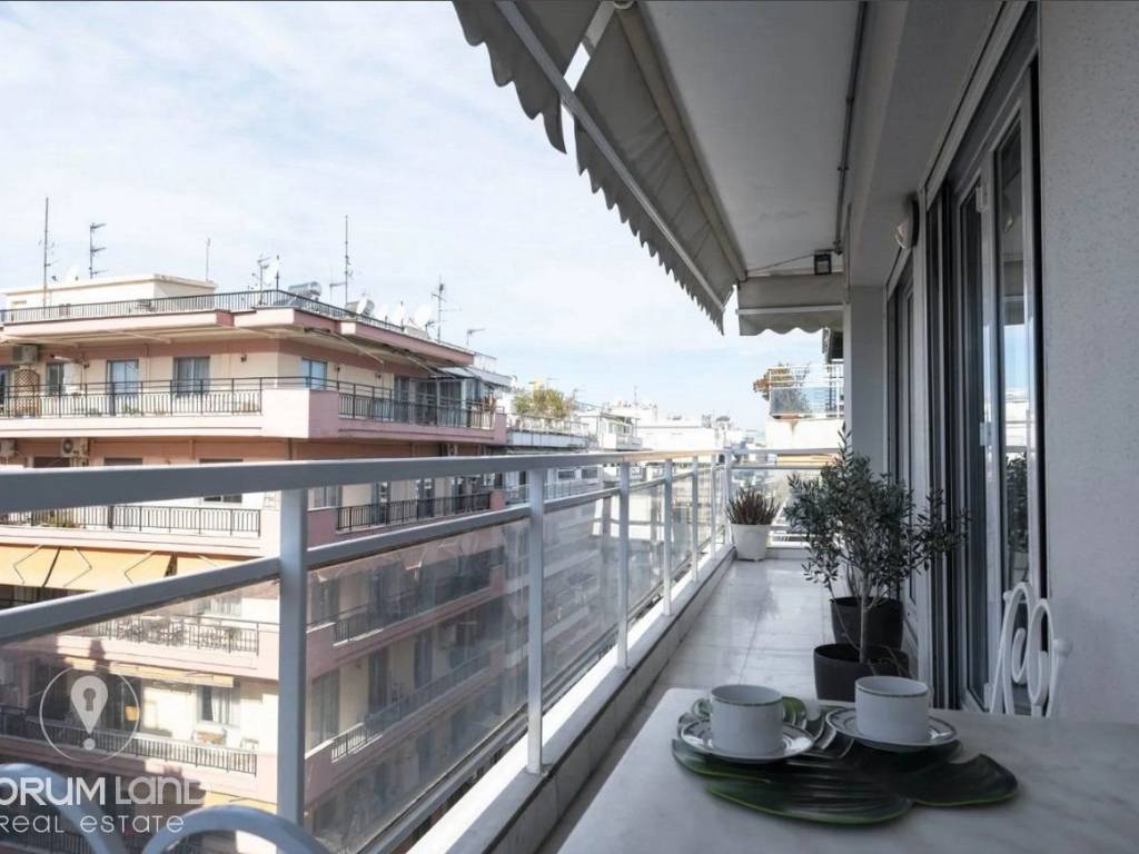 Forumland Real Estate, Βεράντες