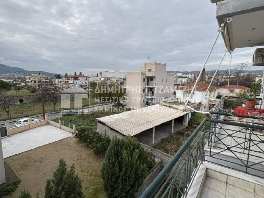 Θέα από μπαλκόνι