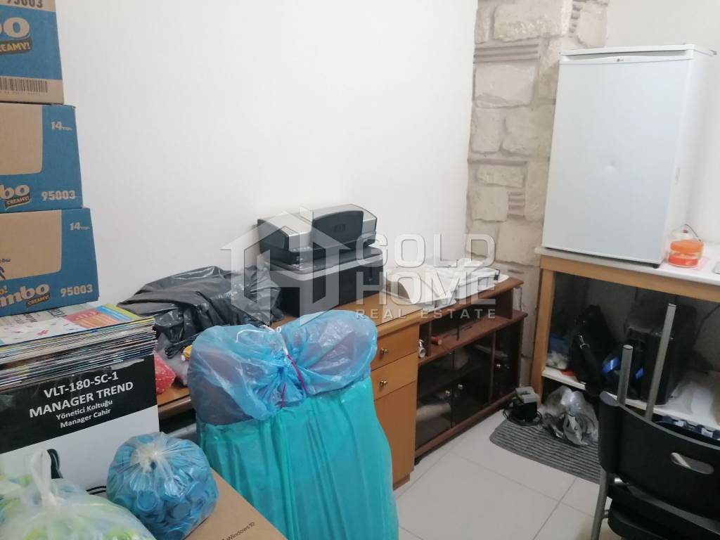 apothekeytikos choros