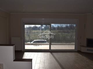 ΚΑΘΙΣΤΙΚΟ ΜΕ ΤΖΑΚΙ