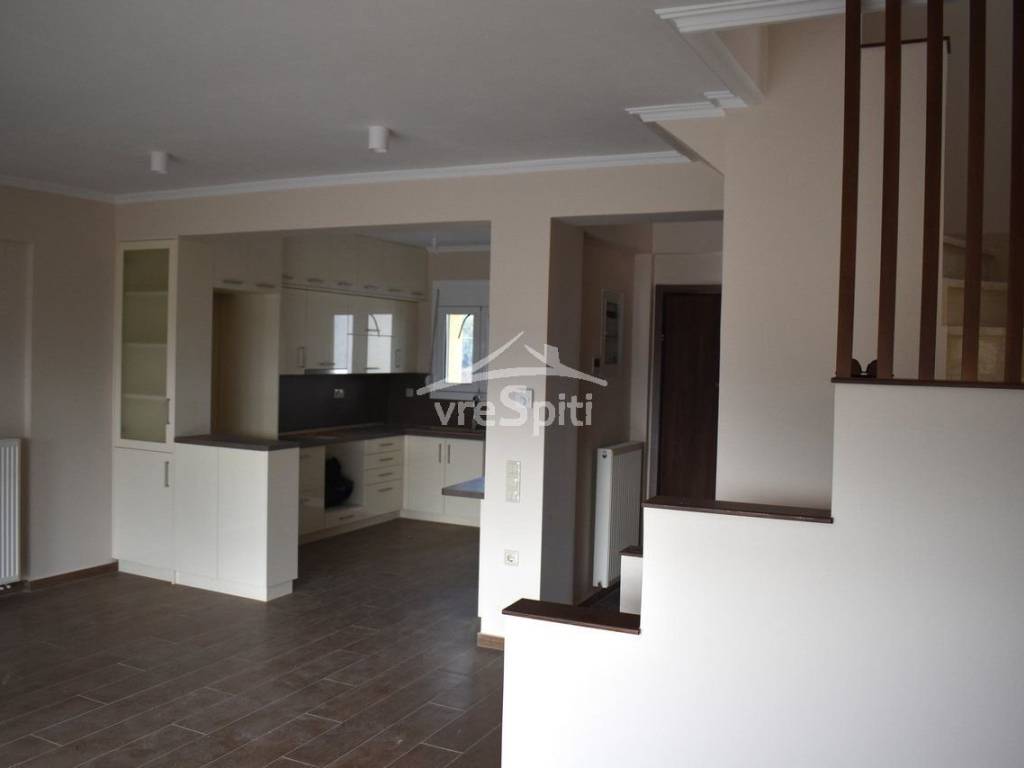 ΚΑΘΙΣΤΙΚΟ ΜΕ ΤΖΑΚΙ