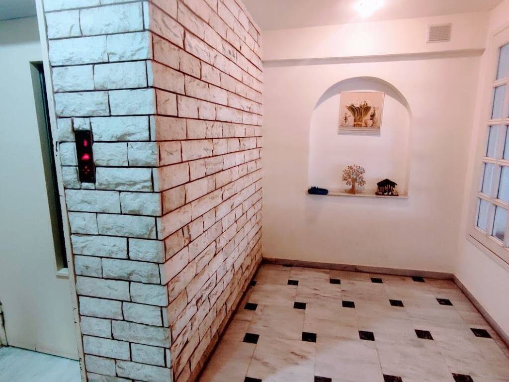 Eisodos polykatoikias