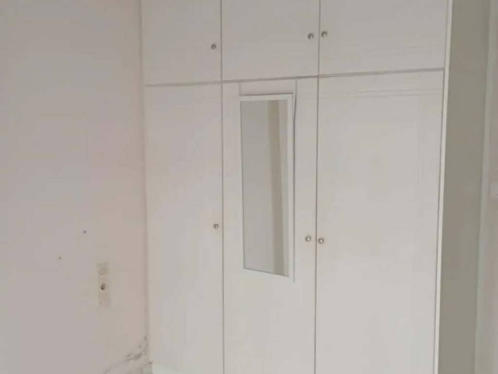 ΕΝΤΙΧΟΙΣΜΕΝΗ ΝΤΟΥΛΑΠΑ