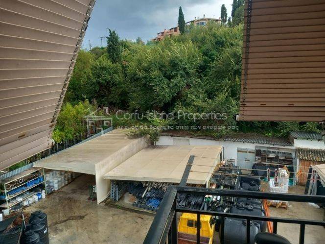 Θέα από μπαλκόνι