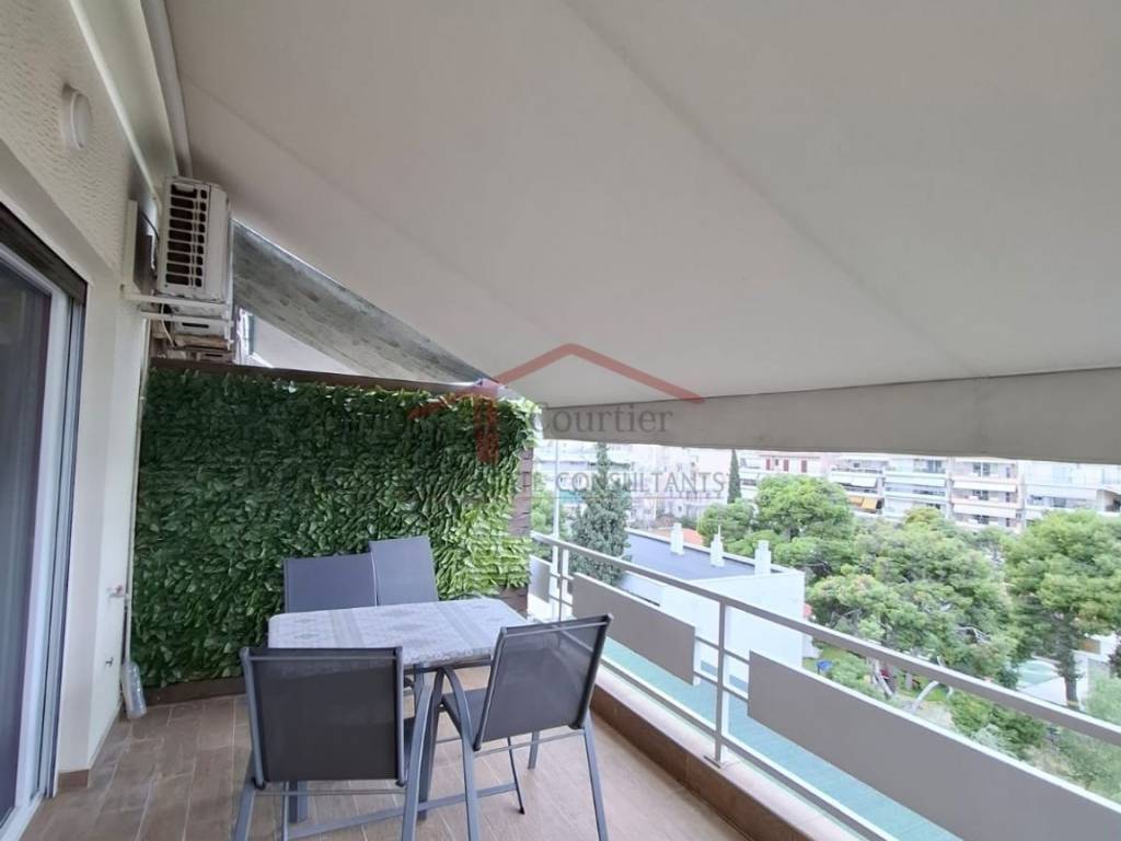 Θέα από μπαλκόνι