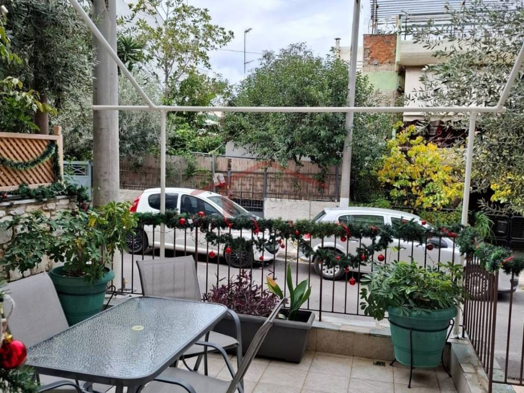 Θέα από μπαλκόνι