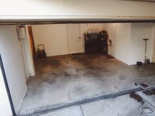 eyrychoro gkaraz me rolo asphaleias kai biomechaniko dapedo