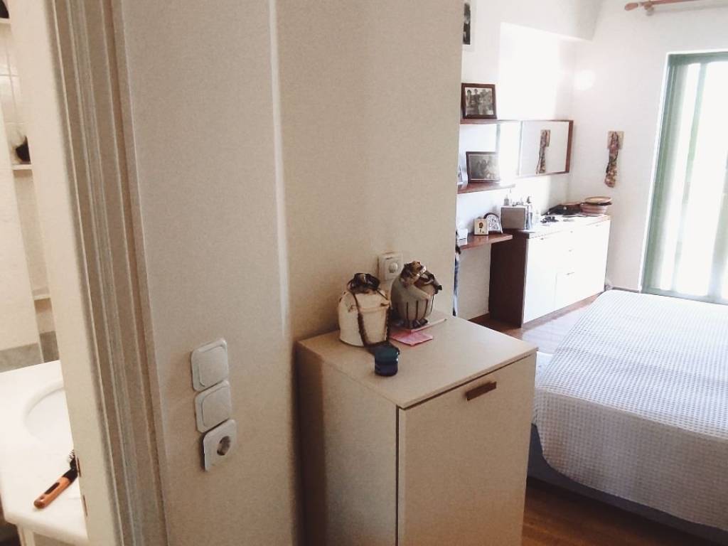 Ypnodomatio 1 me ensuite bathroom ston A oropho