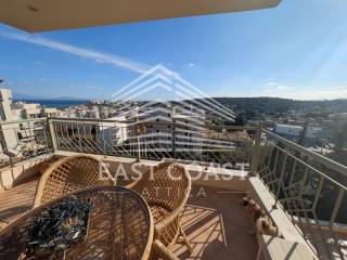 Θέα από μπαλκόνι