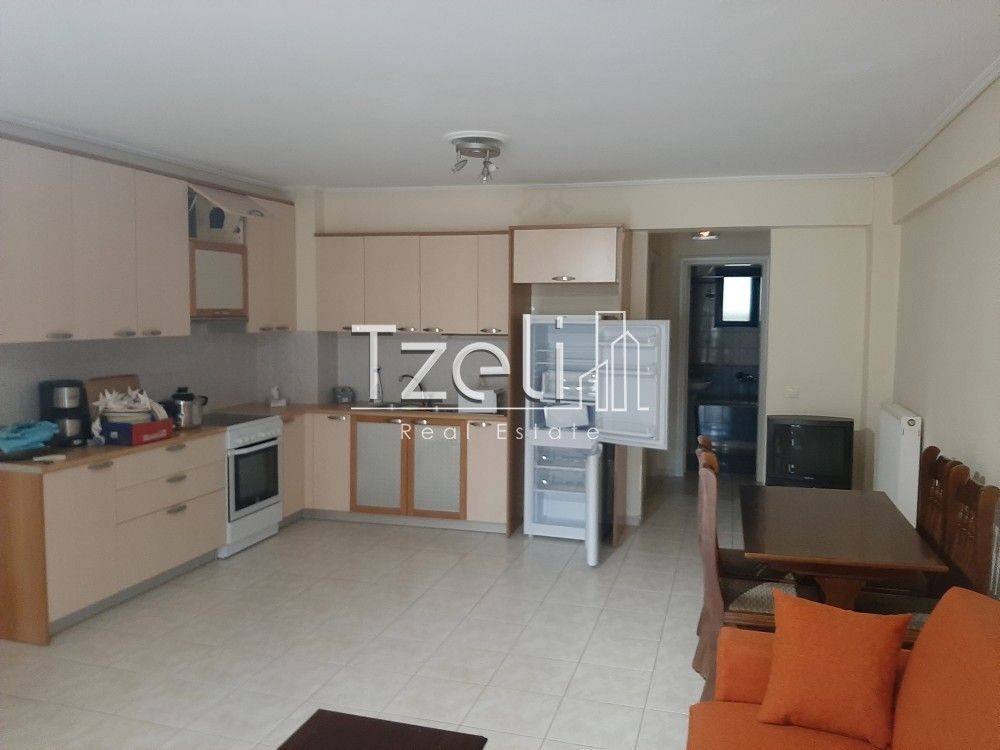 Σαλοκουζίνα