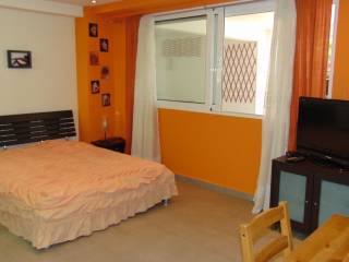 Διαμέρισμα προς πώληση και  τουριστική ενοικίαση στο Τολό