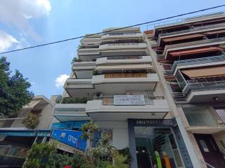 Πρόσοψη Kτiρίου