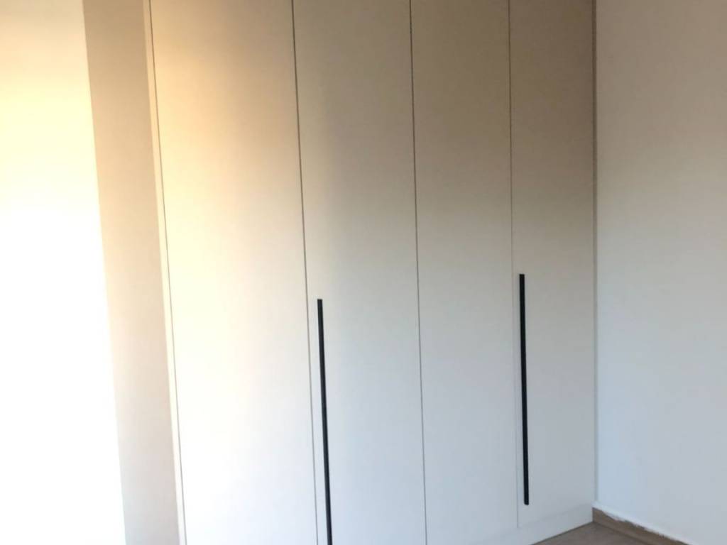 MEGALES NTOYLAPES STA DOMATIA YPNOY